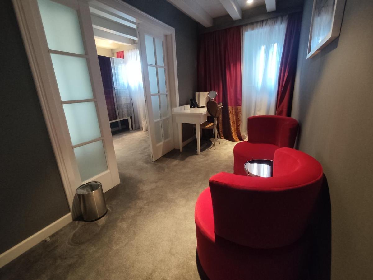 XII Century Heritage Hotel Трогир Экстерьер фото
