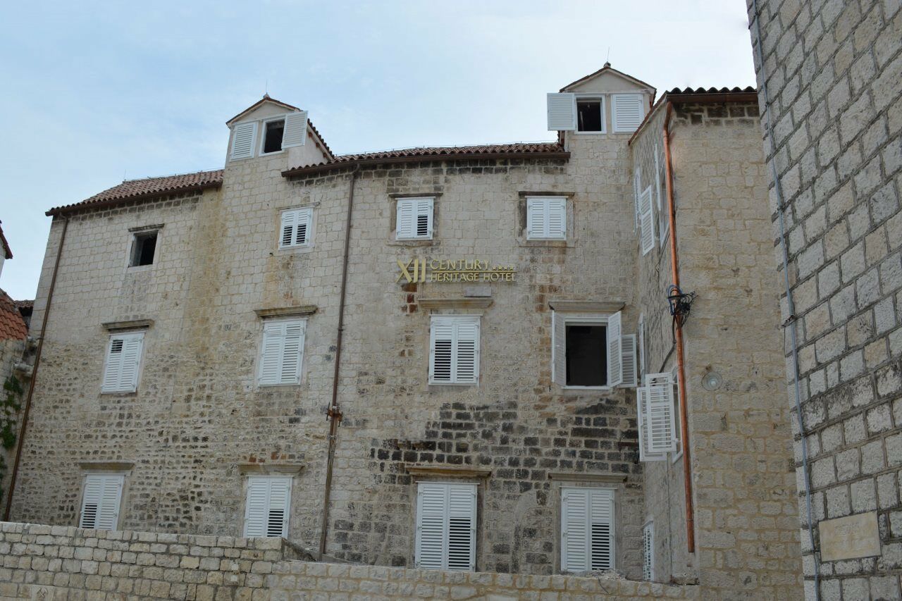 XII Century Heritage Hotel Трогир Экстерьер фото